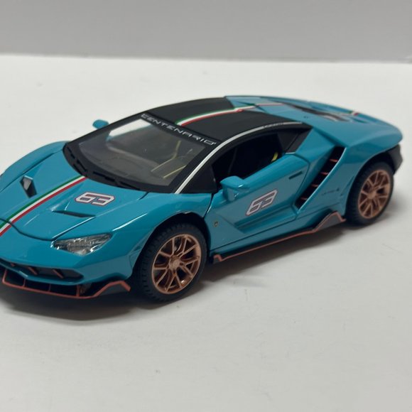 1:24 Lamborghini Centenario Diecast With Headlight & Taillight LED Blue - Picture 2 of 9